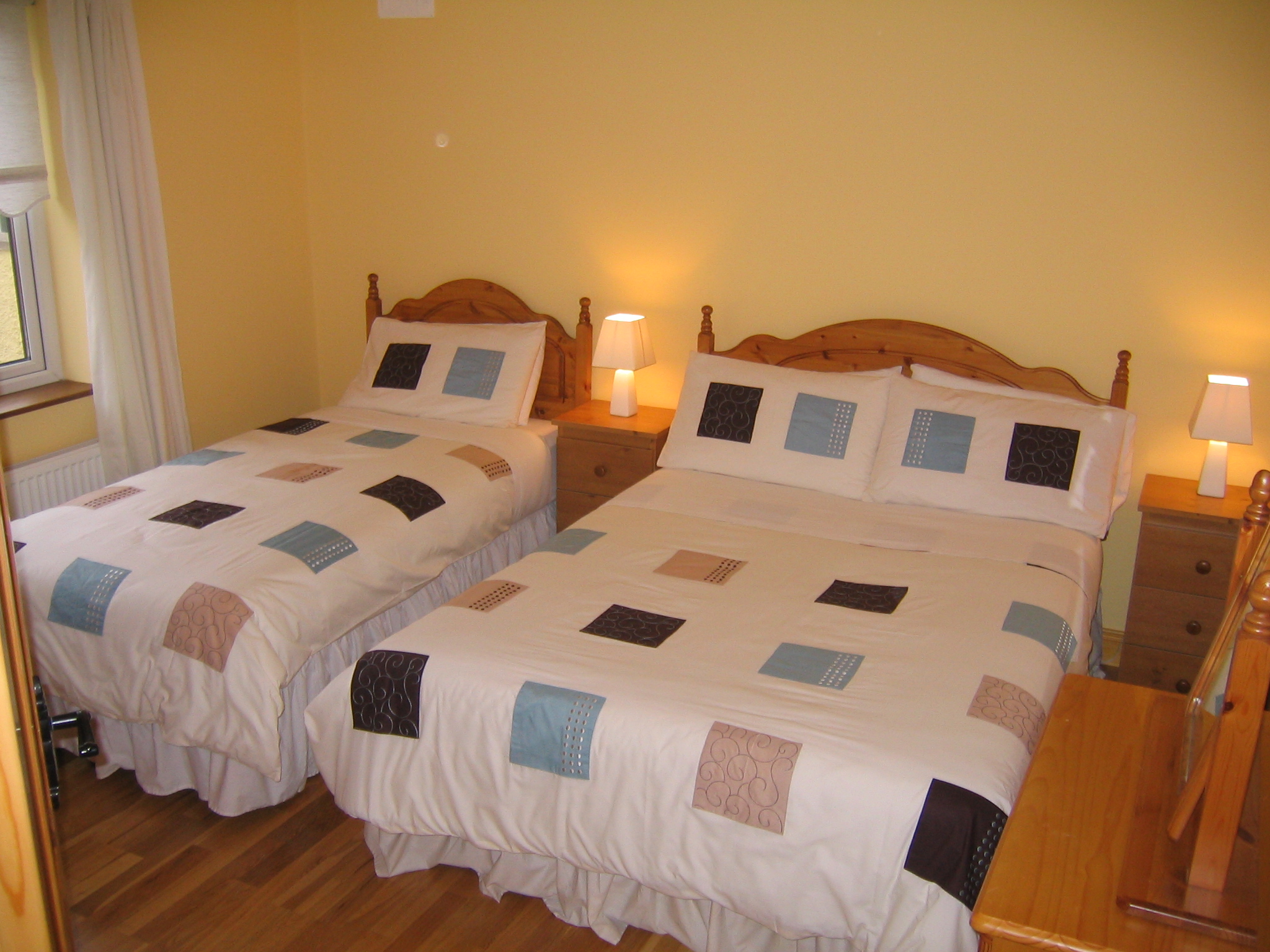 Bartra Bedroom Self Catering Carrick on Shannon Carrick Holiday Homes